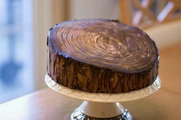 Tree Stump Grooms Cake