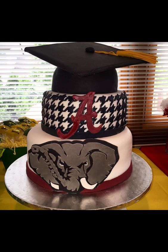 Alabama Graduation Cake