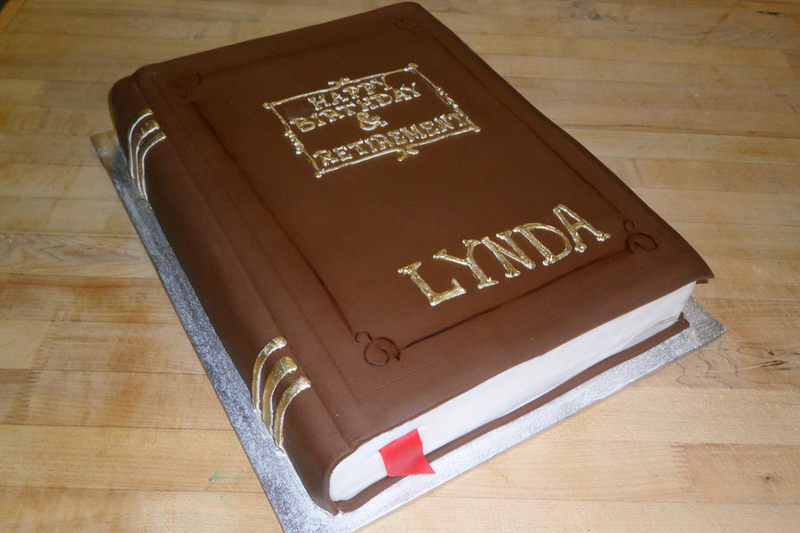 Birthday Cakes That Look Like Books