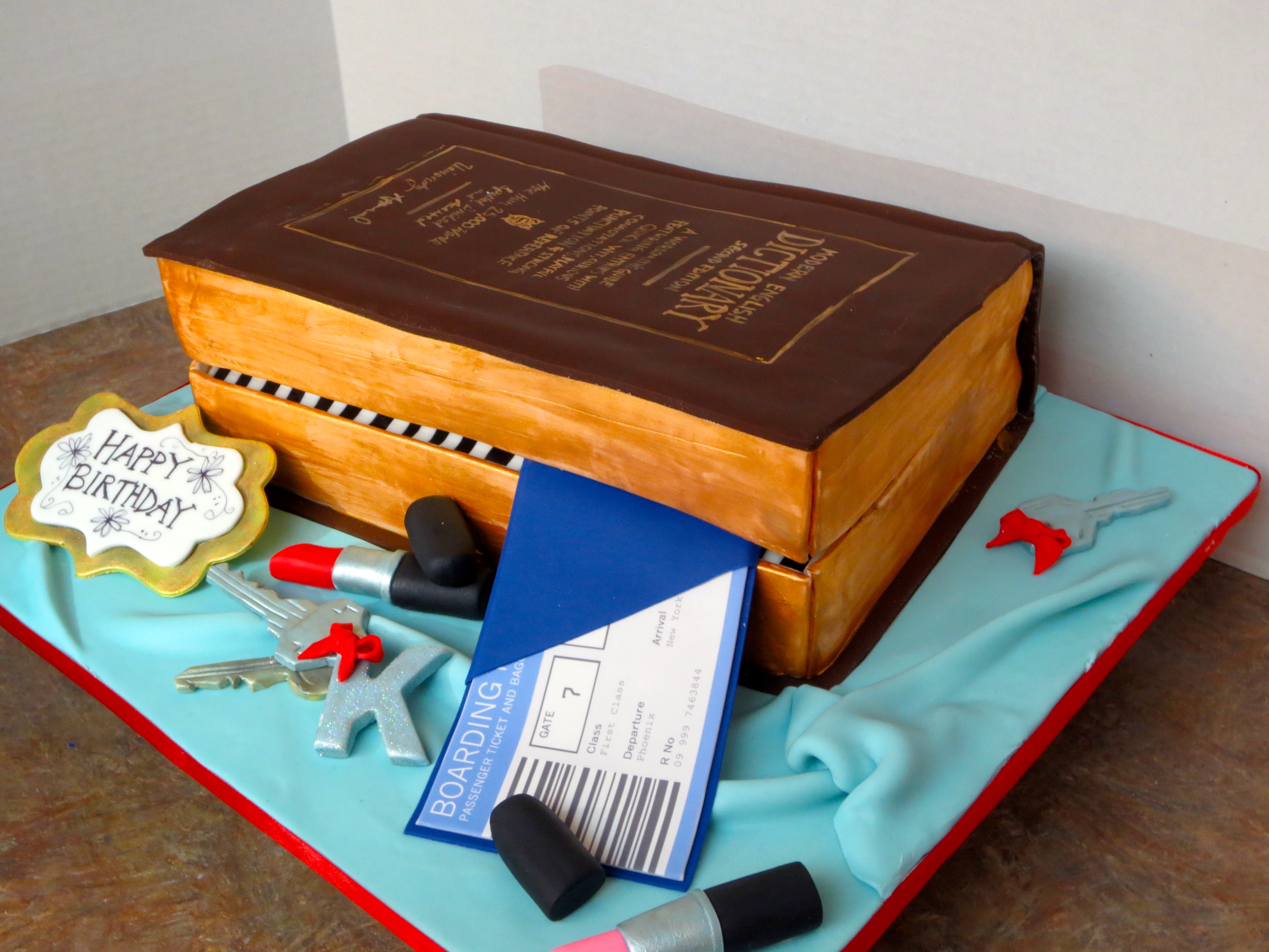 Cakes That Look Like Books