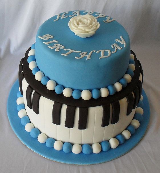 Piano Birthday Cake