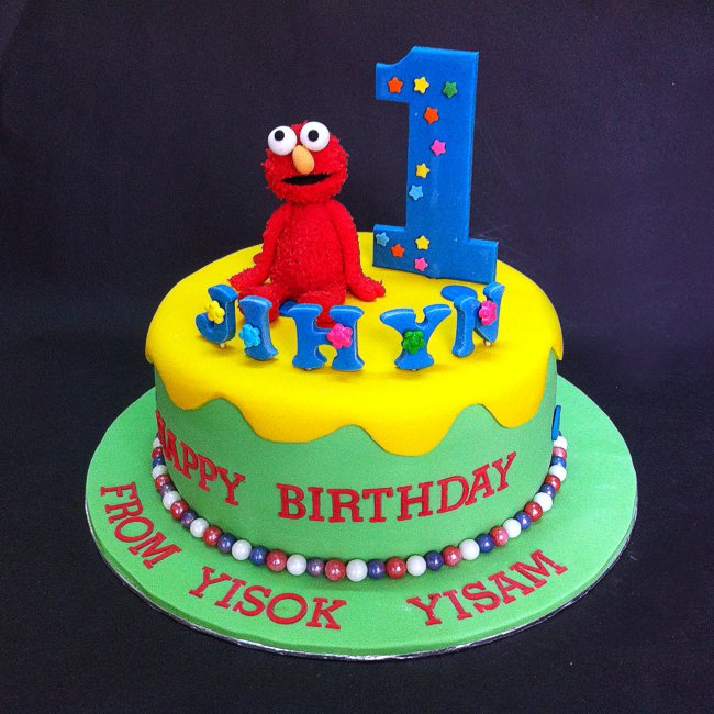 Sesame Street Elmo Cake