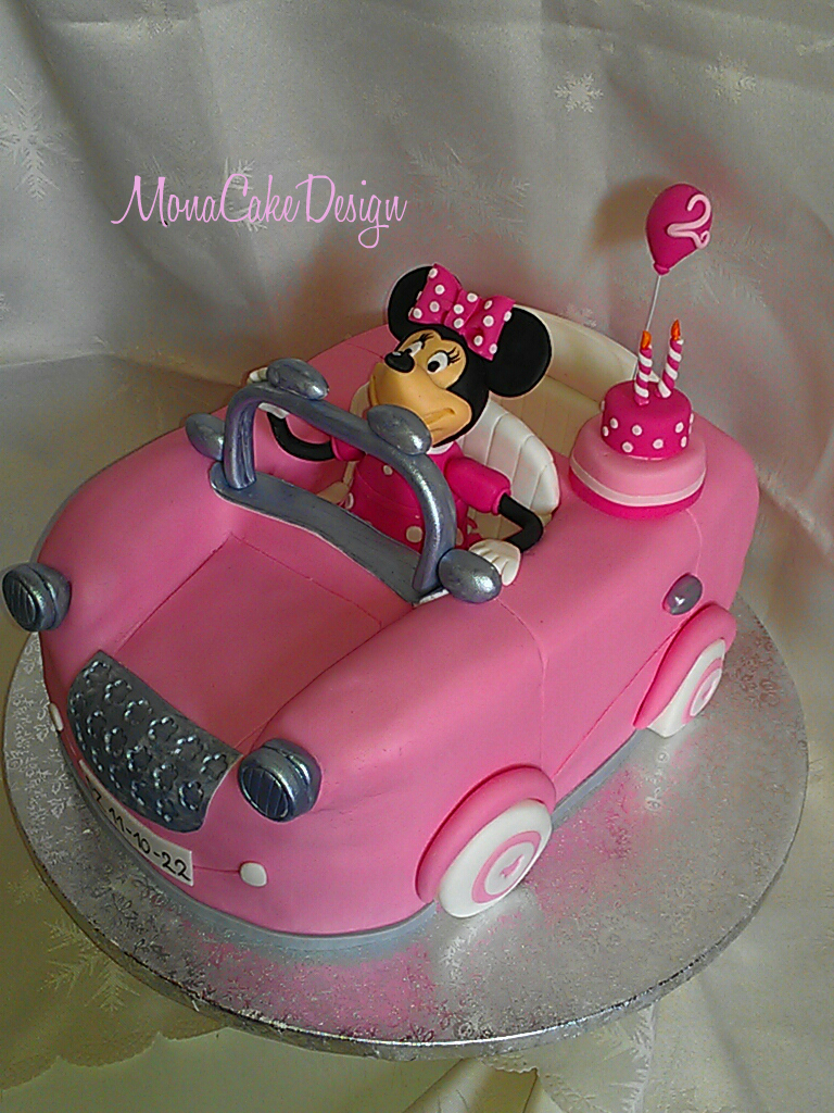 Minnie Mouse Car Cake