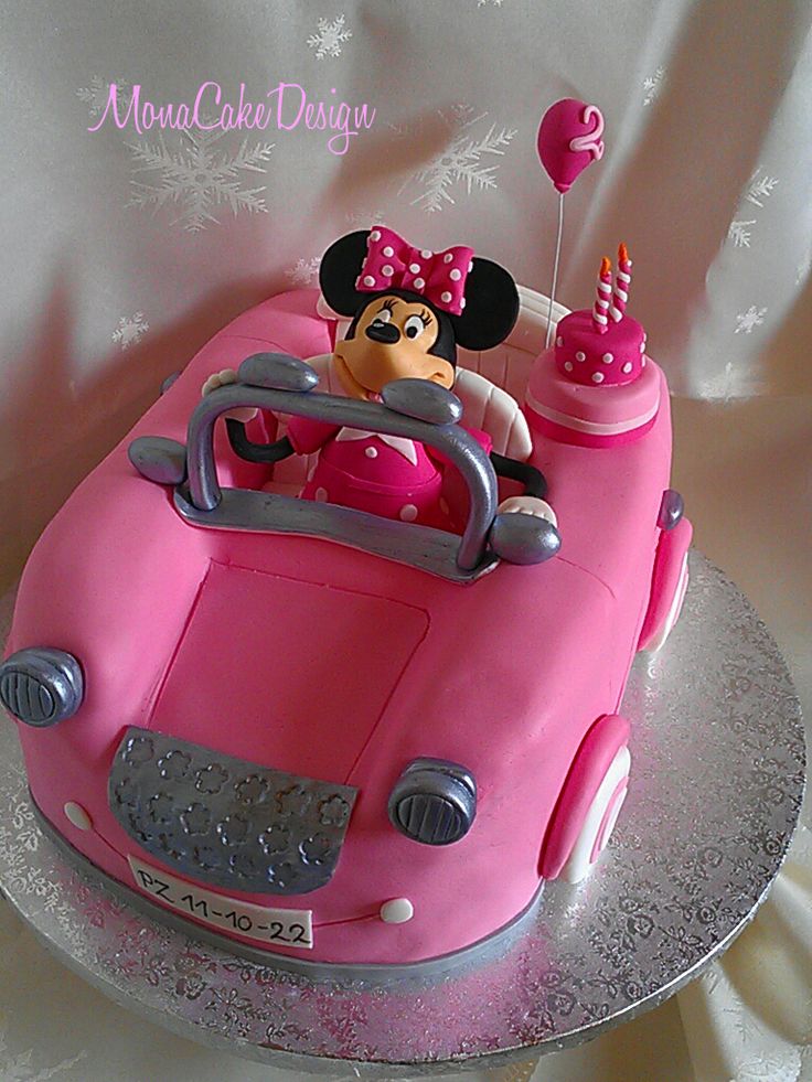 Minnie Mouse Car Cake