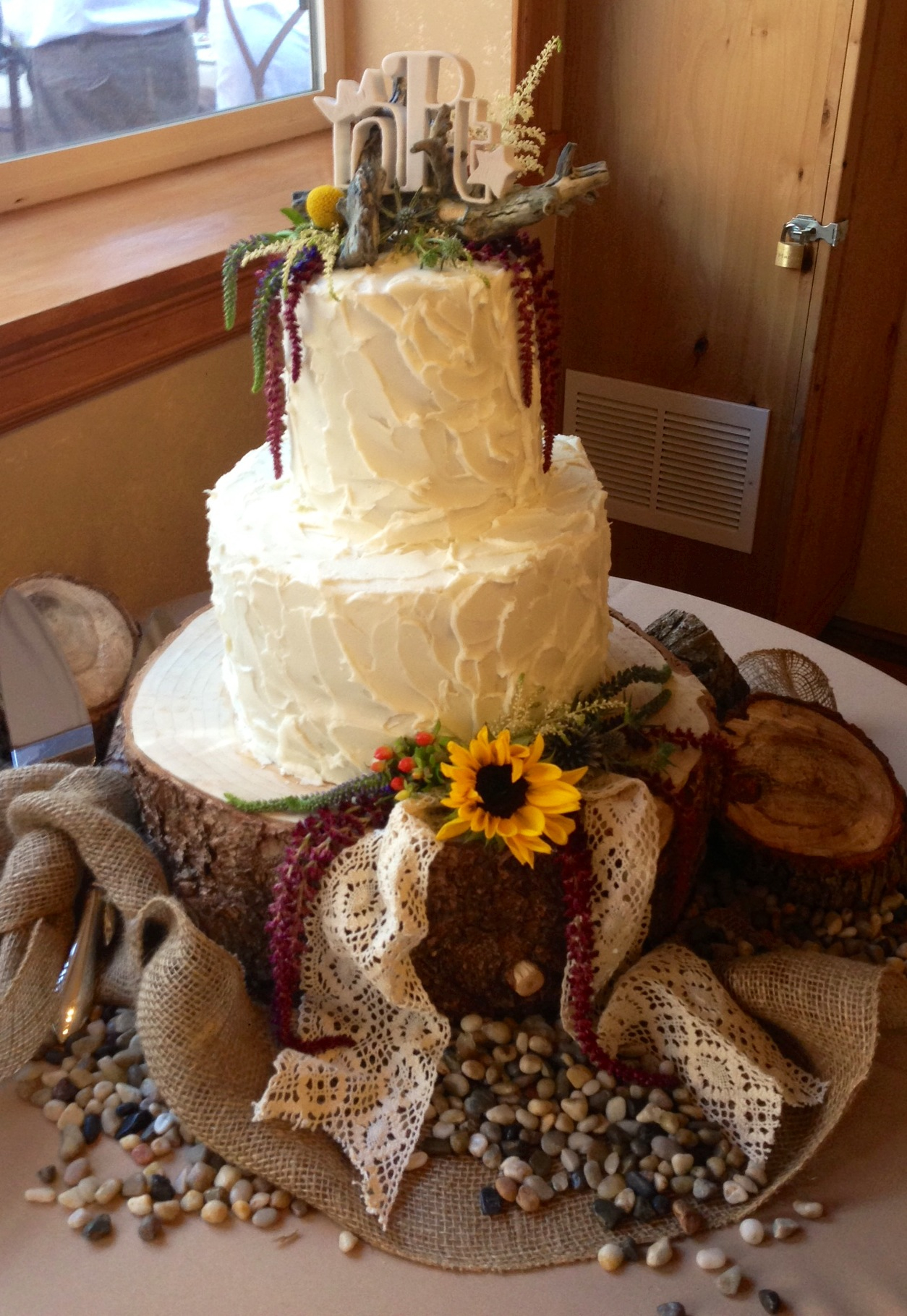 Rustic Wedding Cake