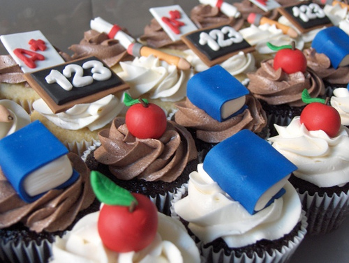 9 Photos of Retirement Cupcakes For Teachers