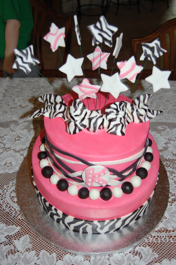 7 Bday Cakes For Teen Girls Photo - Teenage Girl Birthday Cakes, Sweet ...