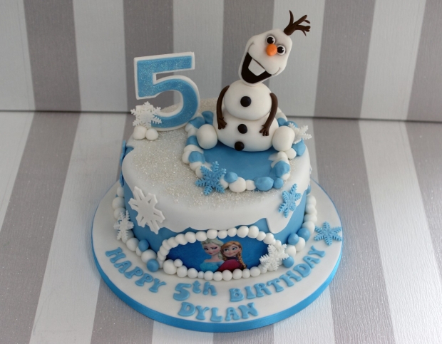 Disney Frozen Birthday Cake