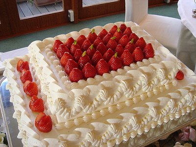 Fresh Strawberry Wedding Cake