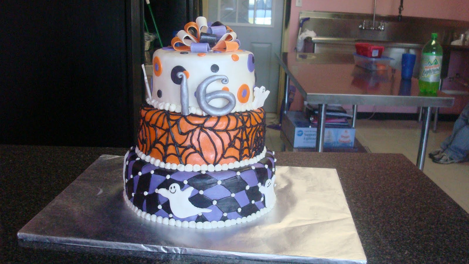 Halloween Sweet 16 Birthday Cake