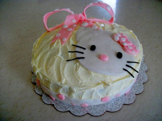 Hello Kitty Cake with Buttercream Frosting