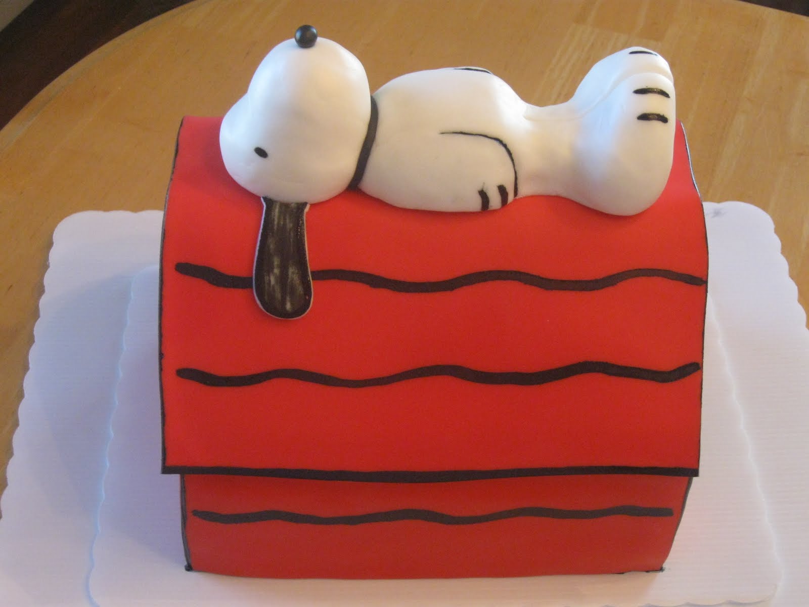 Snoopy Birthday Cake