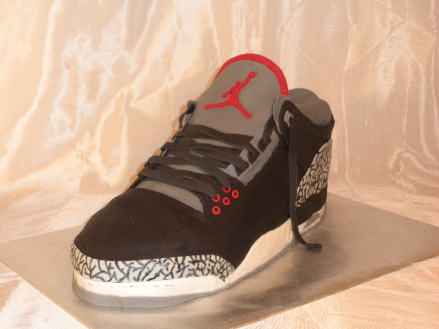 Black Air Jordan Cake