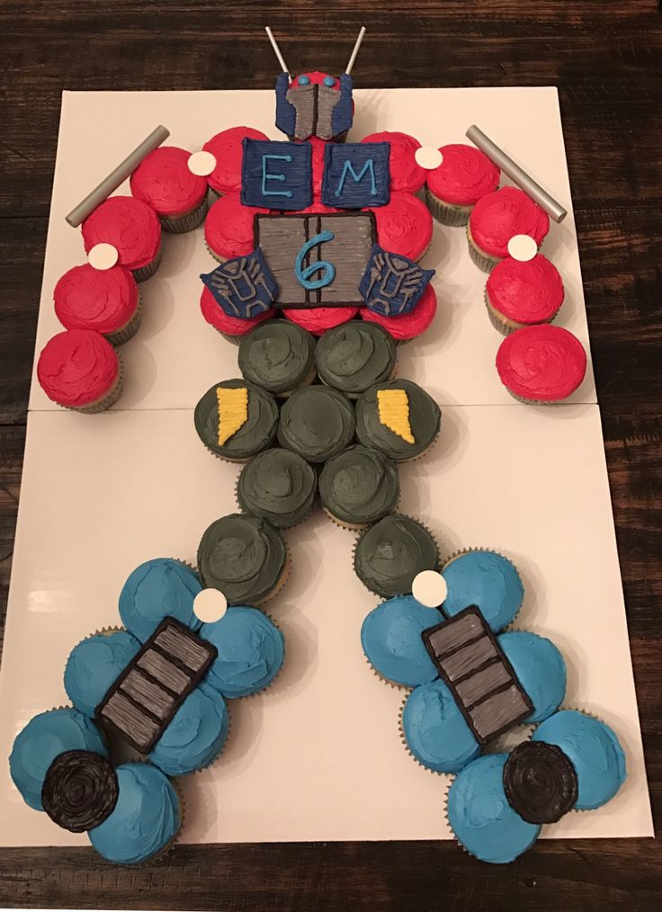 Cupcake Transformer Optimus Prime Cake