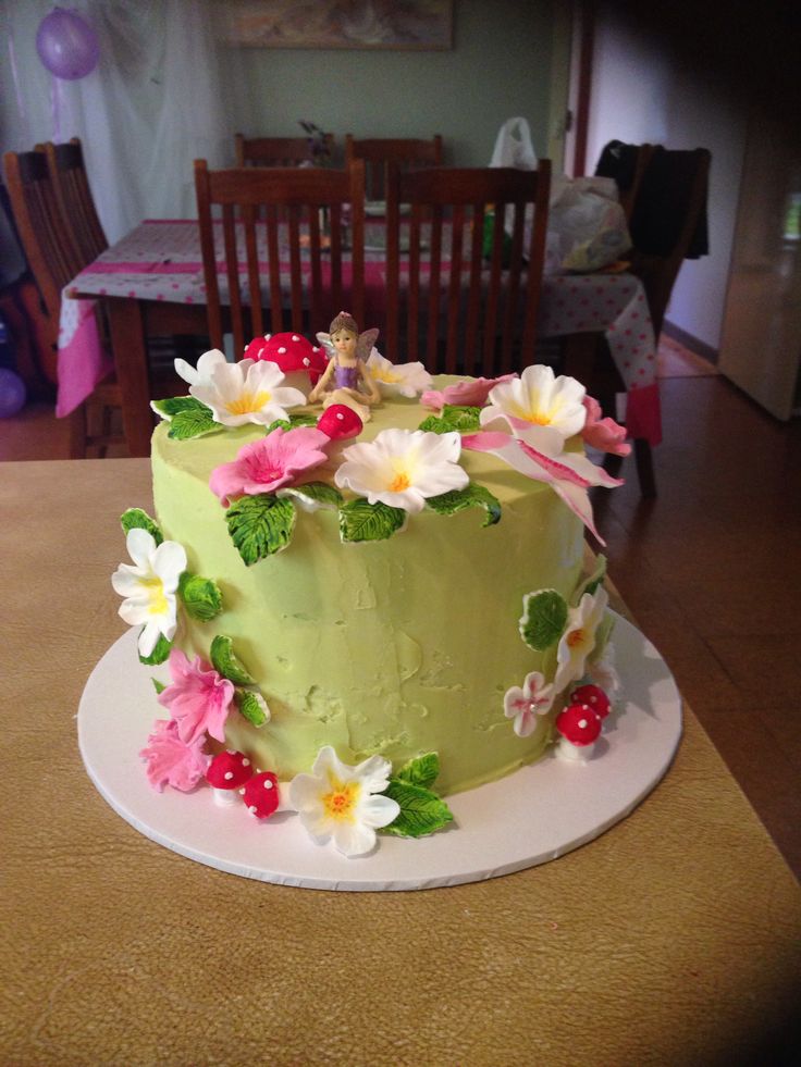 Fairy Garden Cake