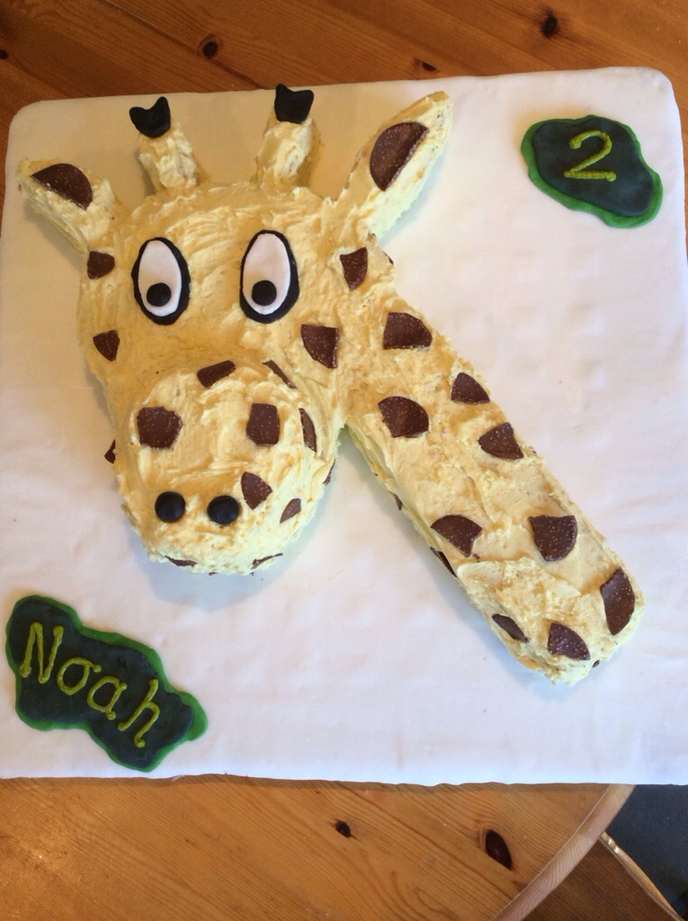 Giraffe Birthday Cake