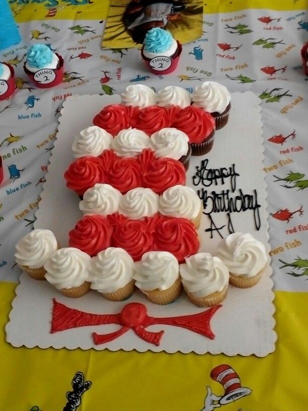 Pull Apart Cupcake Cake