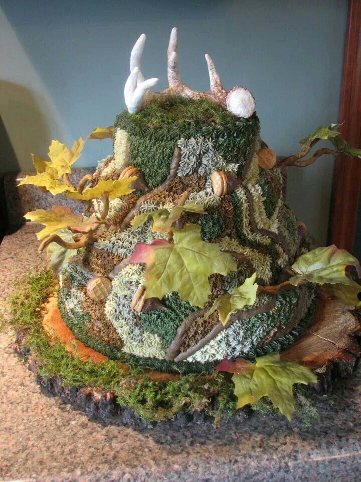 Camo Grooms Cake