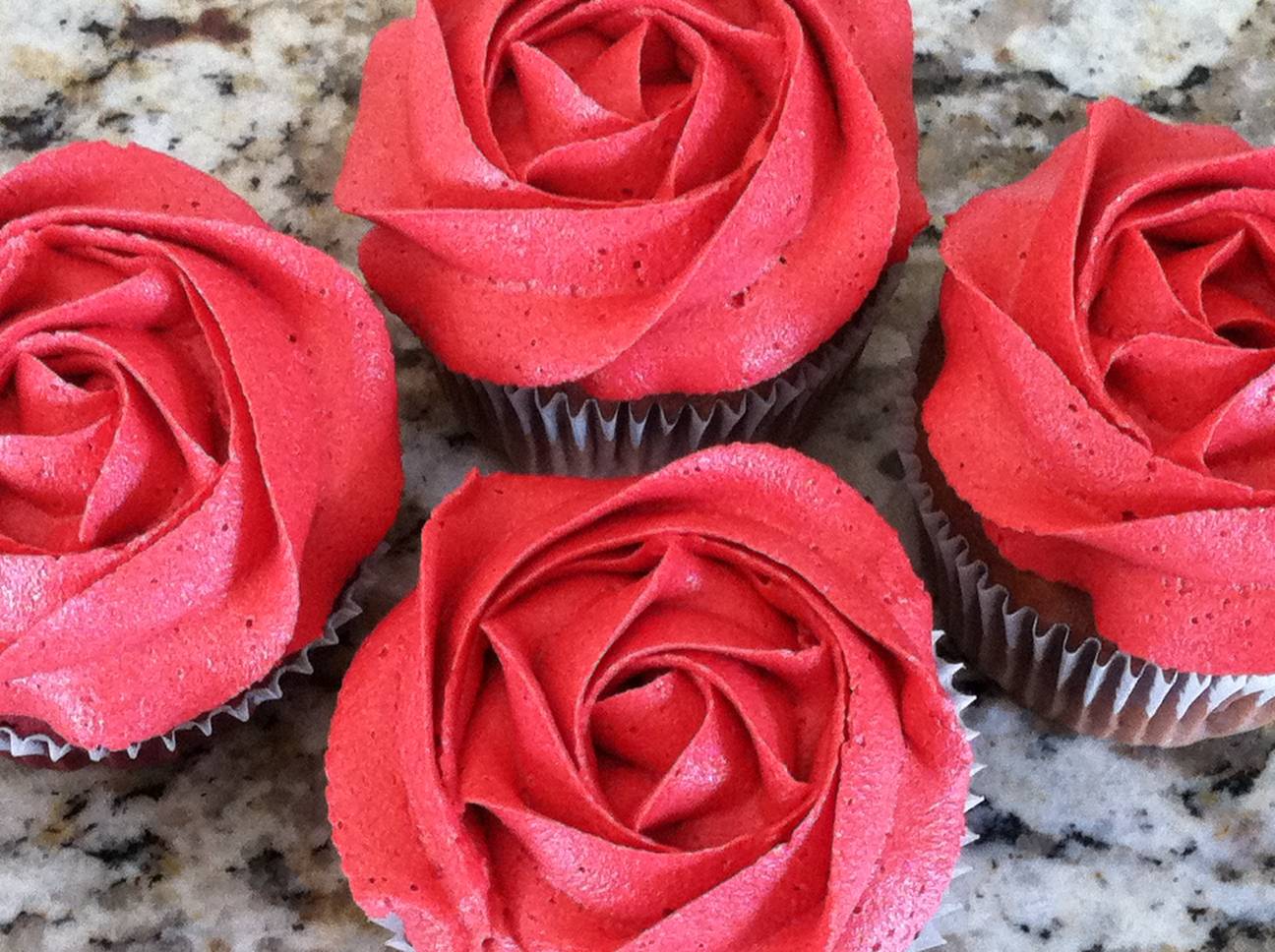 12 Small Valentine S Day Cupcakes Photo Valentine S Day Cupcake