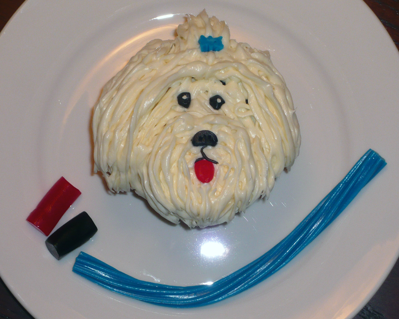 Easy Puppy Dog Cake