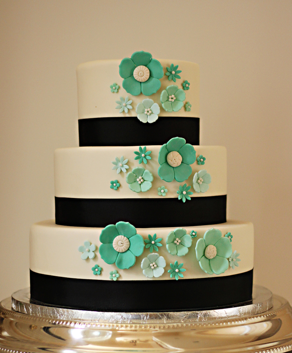 Black and Teal Wedding Cake