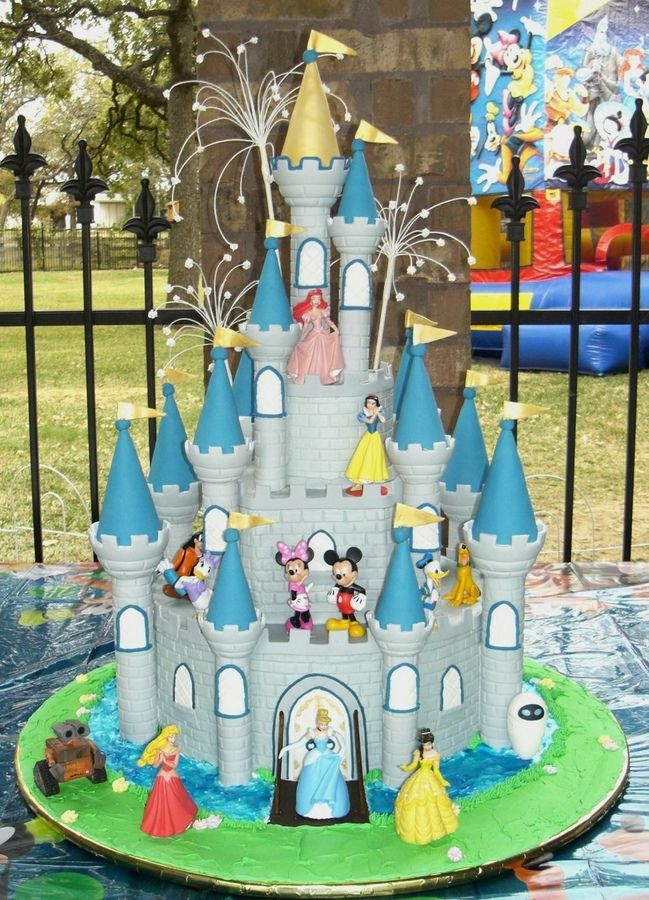 Disney Cinderella Castle Cake