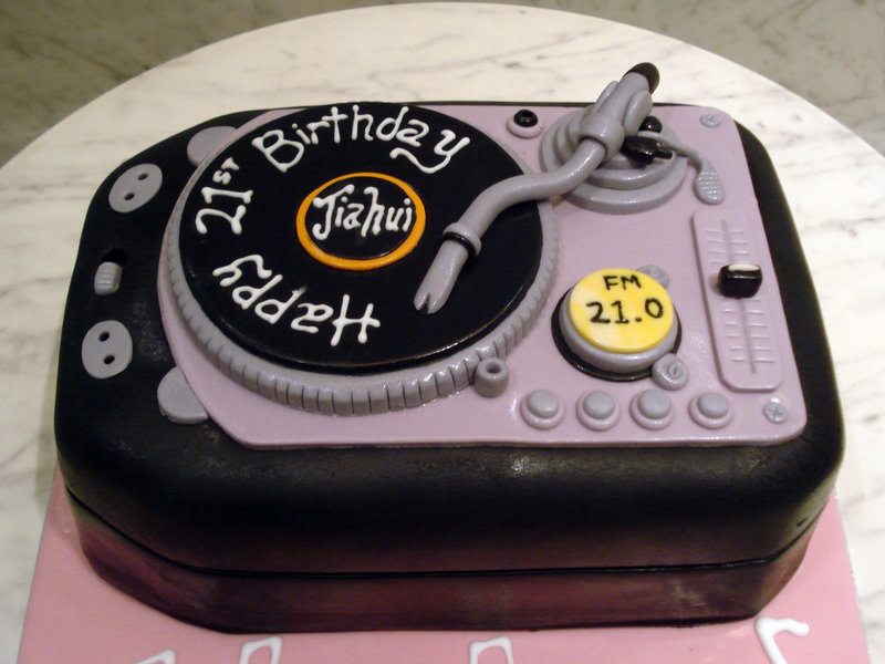 DJ Birthday Cake