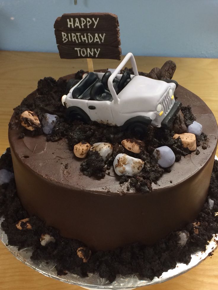 Jeep Birthday Cake