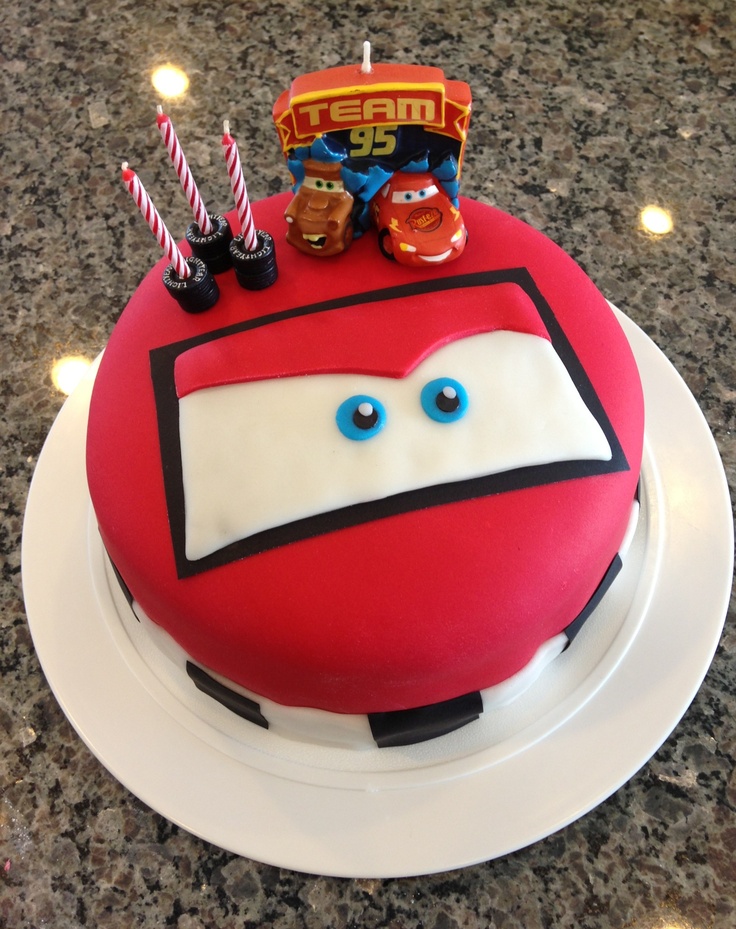 Lightning McQueen Birthday Cake