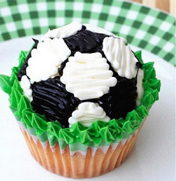 Soccer Cupcake Cake Ideas