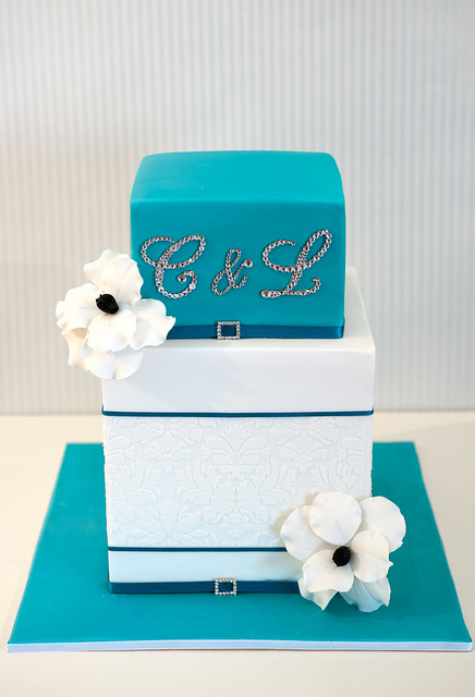 Teal Wedding Cake and Cupcakes at Walmart