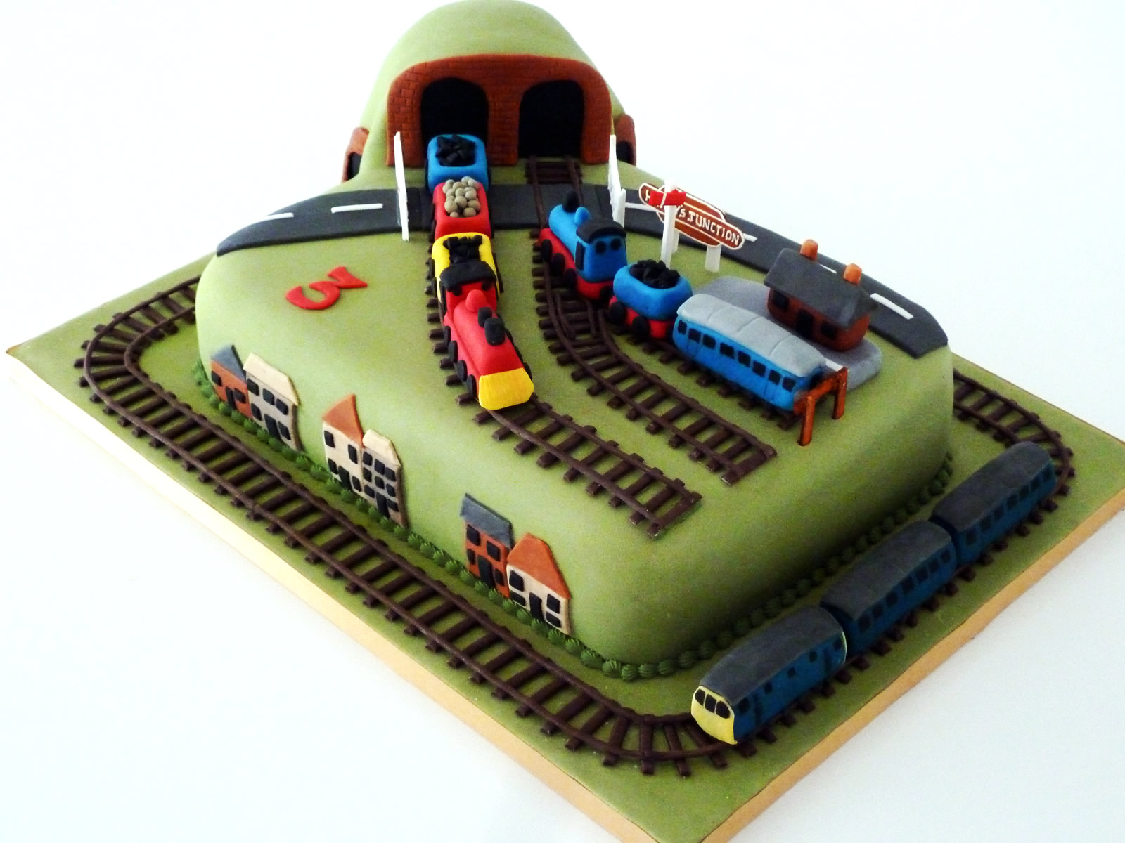 11 Photos of Train Bday Cakes