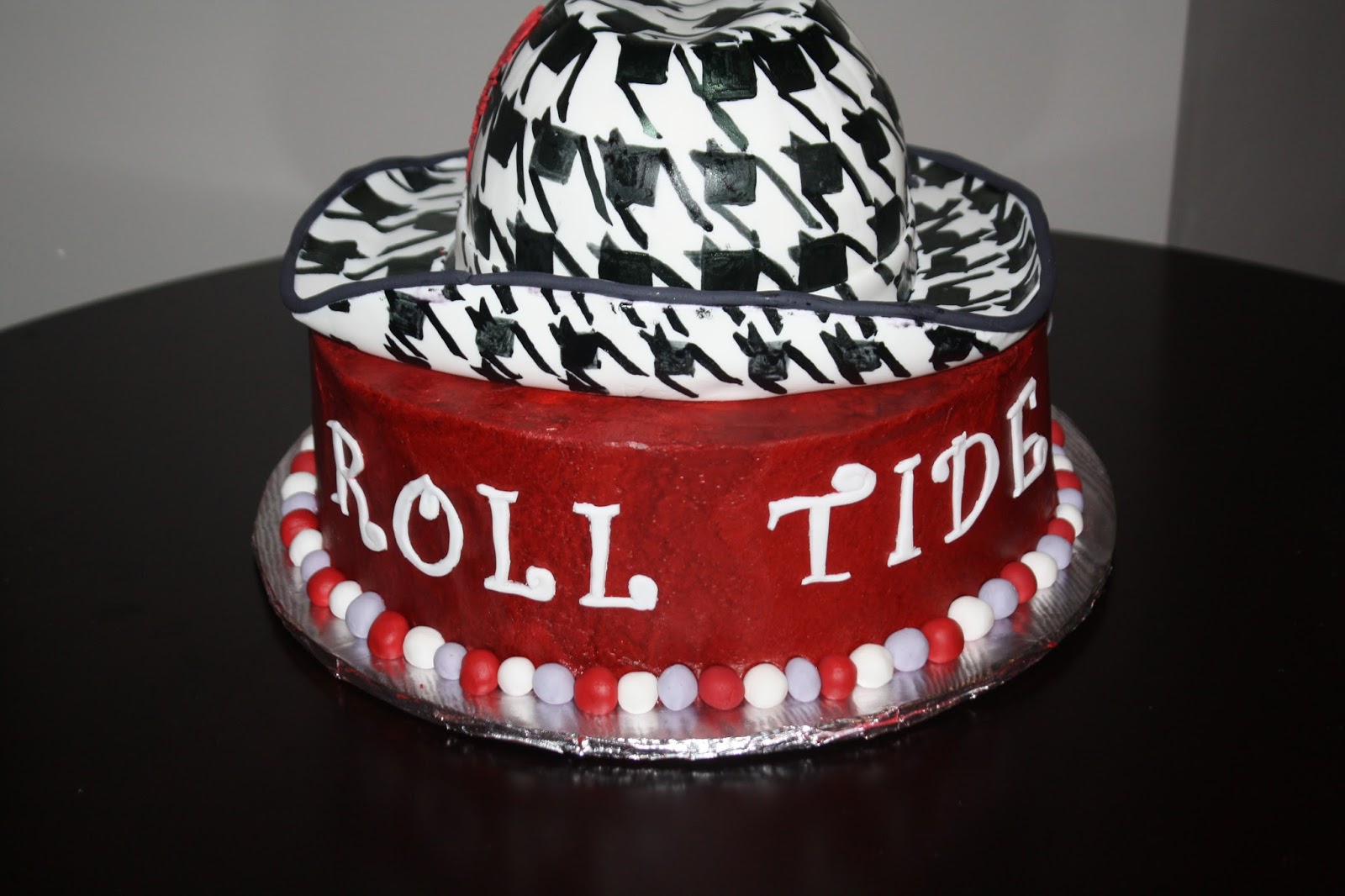 Alabama Roll Tide Birthday Cakes