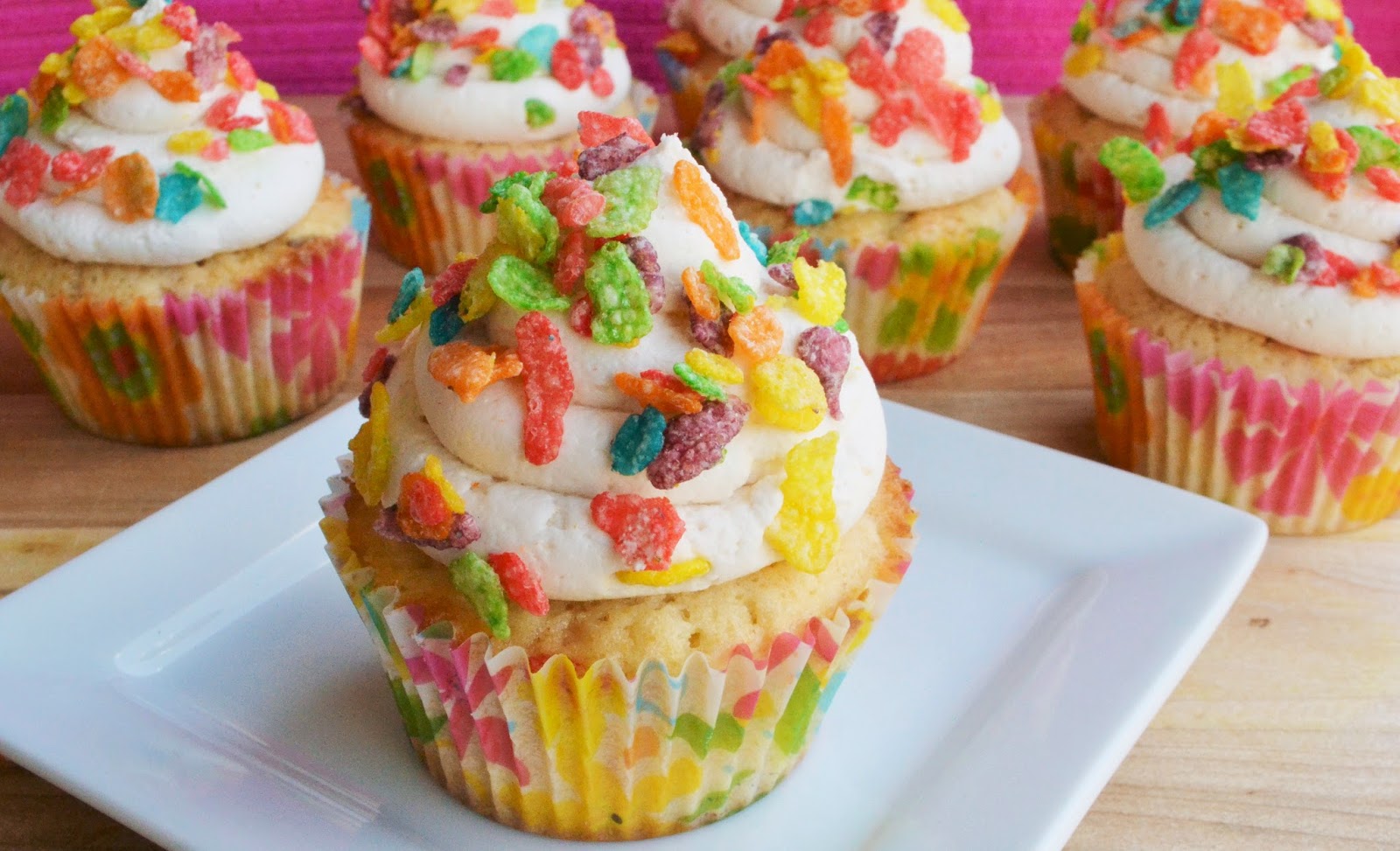 Cereal Fruity Pebbles Cupcakes