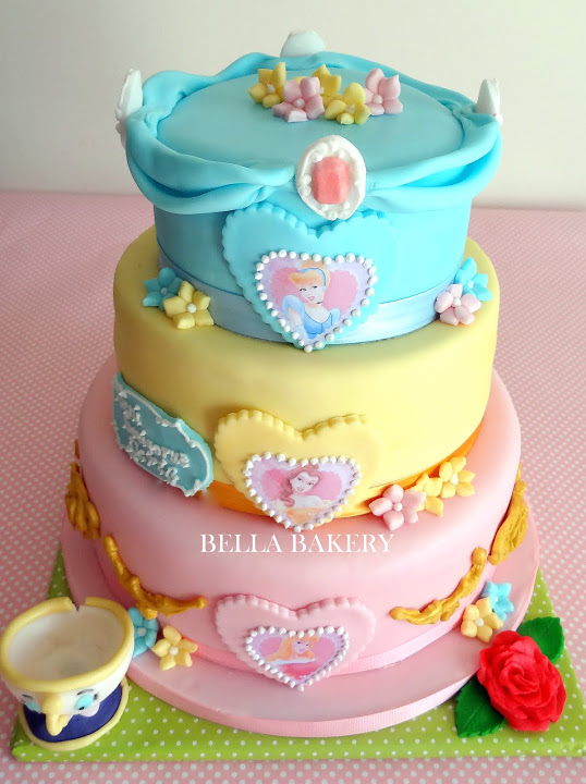 Disney Princess Cake