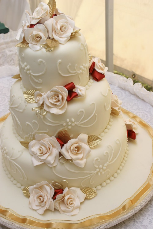 Elegant Wedding Cake