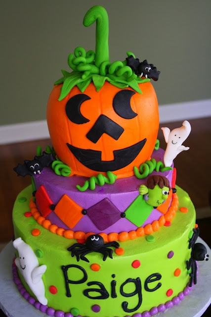 10 Photos of Jennifer Birthday Cakes For Halloween