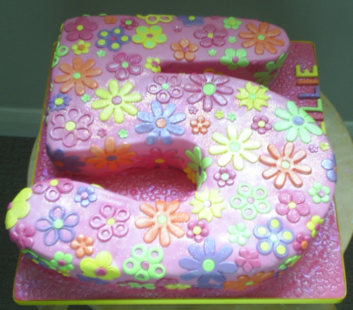 Number 5 Birthday Cakes for Girls