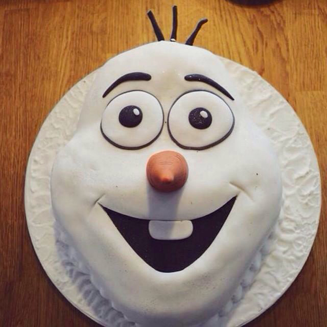 Olaf Cake Face