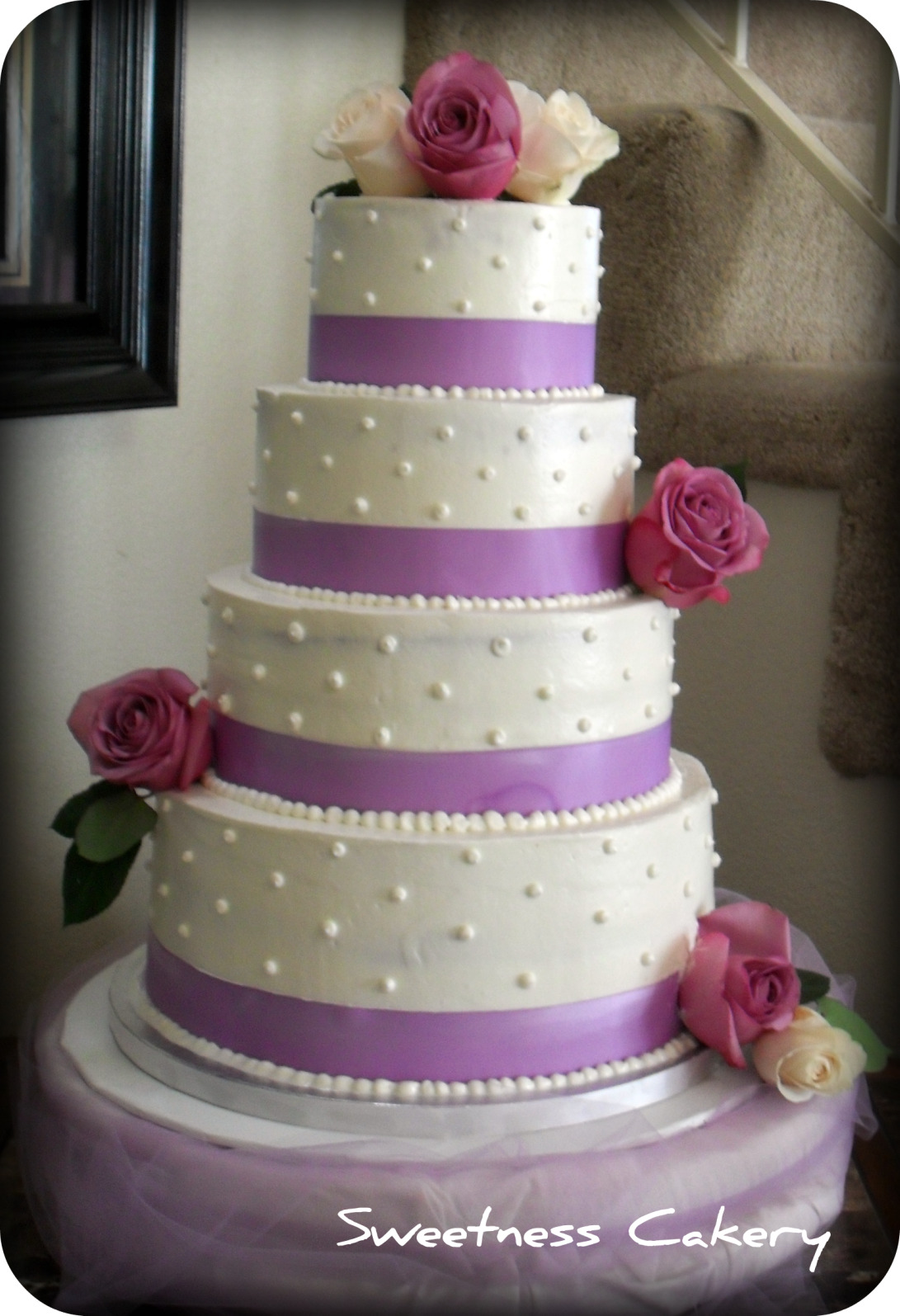 Simple Elegant Wedding Cake