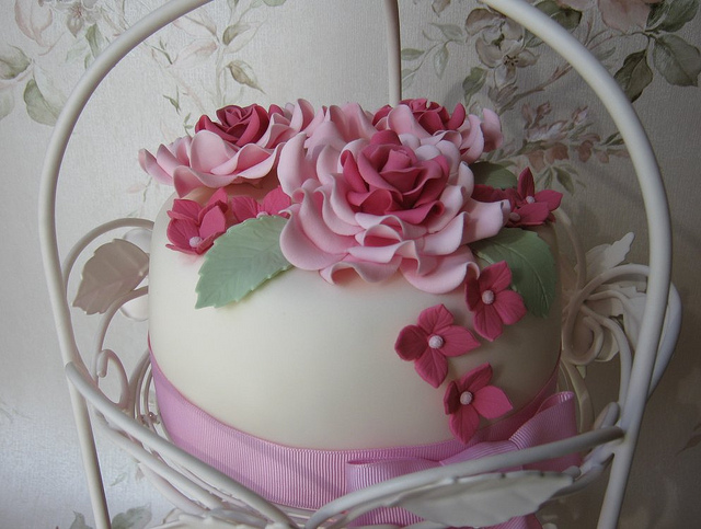 Vintage Rose Birthday Cake