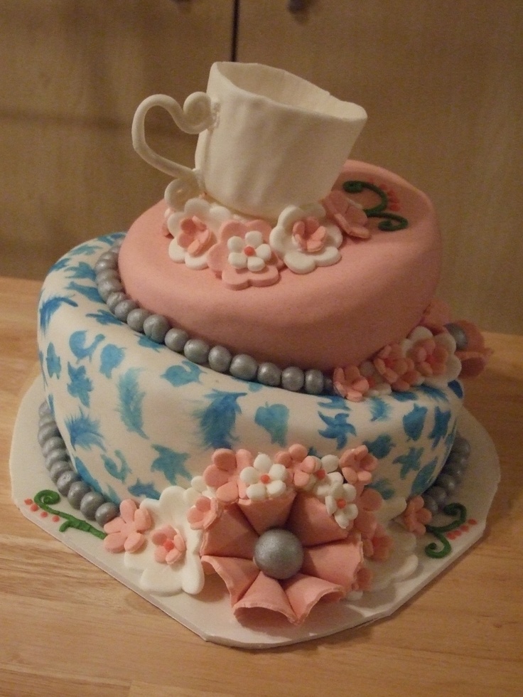 Alice in Wonderland Baby Shower Cake