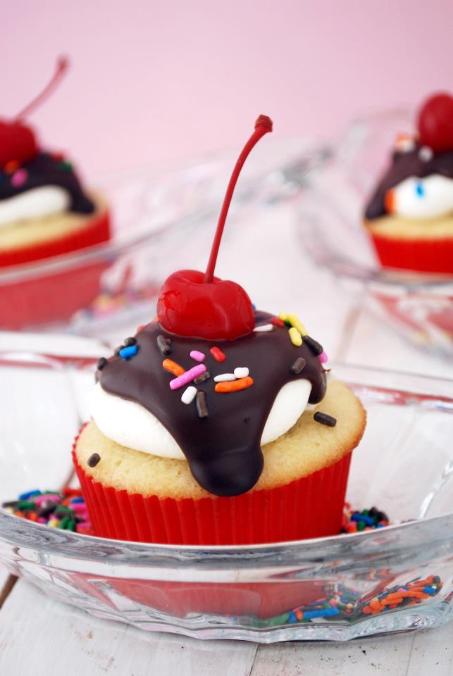 Banana Split Cupcakes