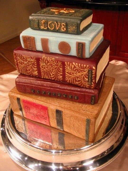 Cake That Looks Like a Stack of Books