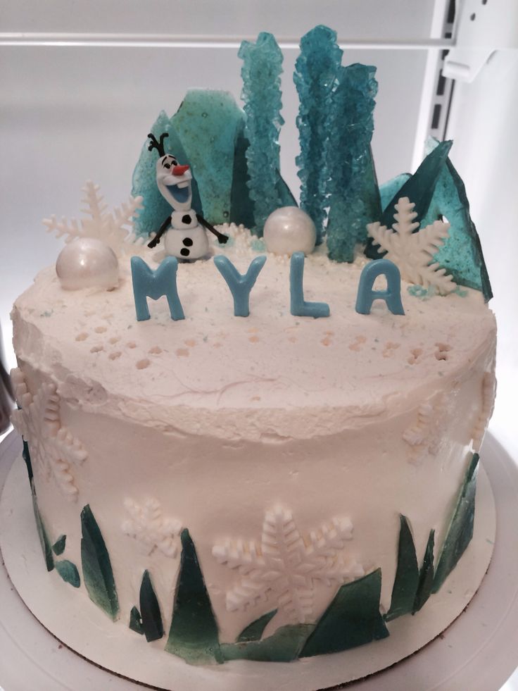 Disney Frozen Birthday Cake