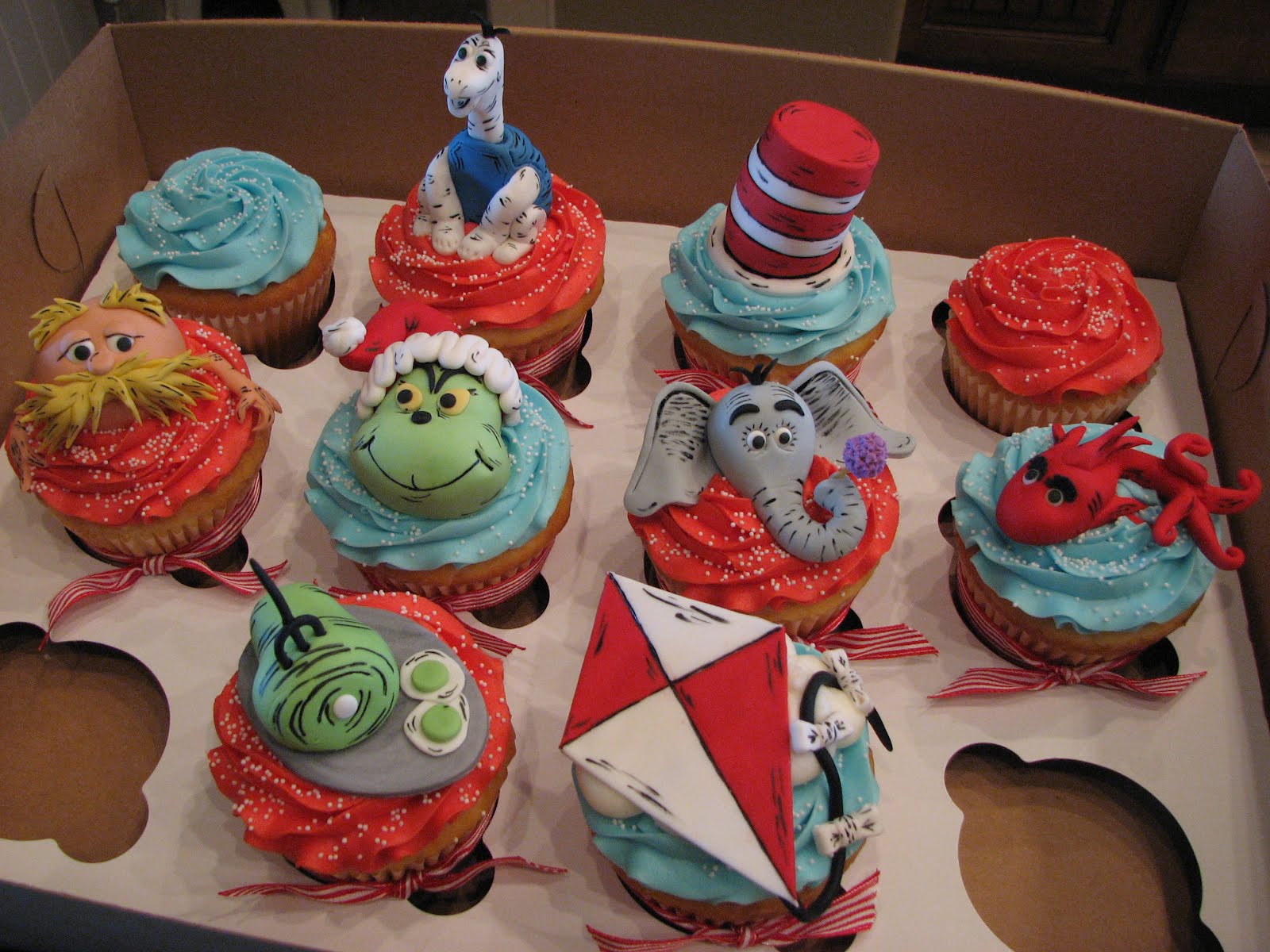 Dr. Seuss Cupcake Idea