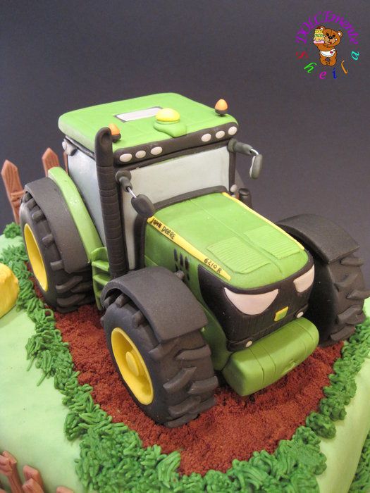 John Deere Tractor Cake