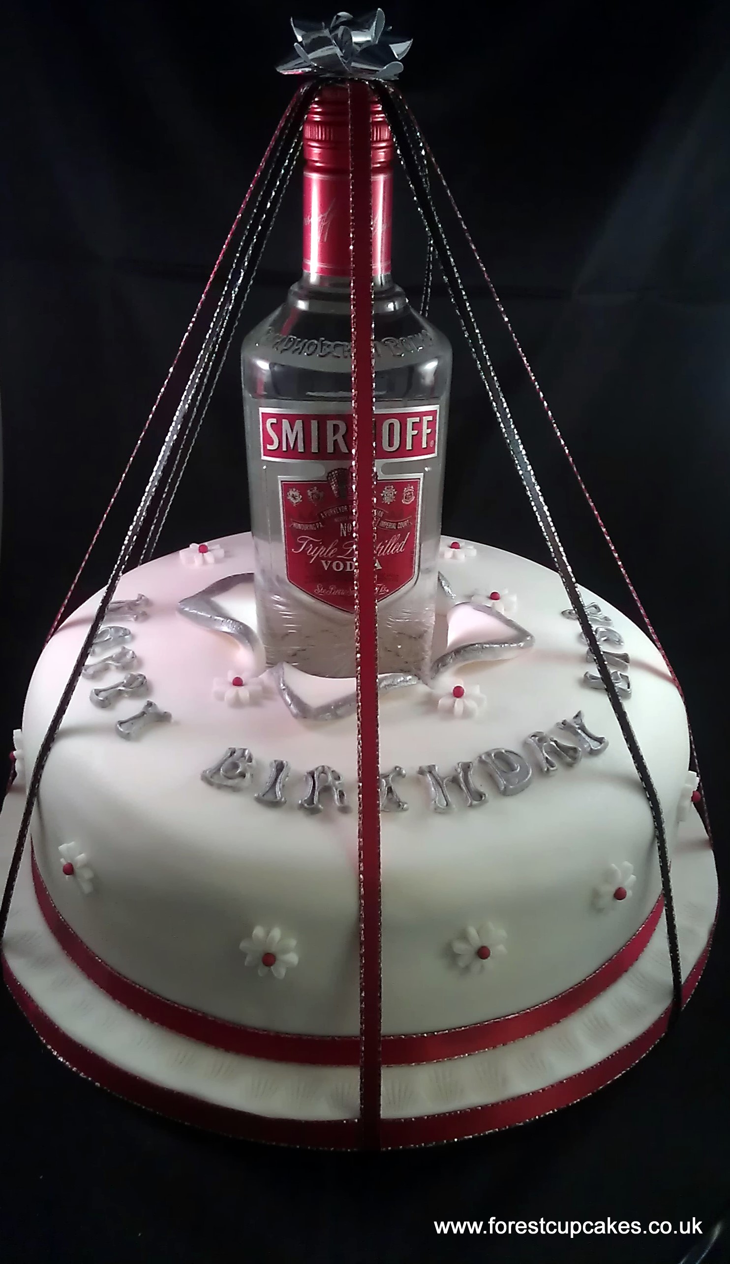 12 Photos of Alcohol Birthday Cakes 19th