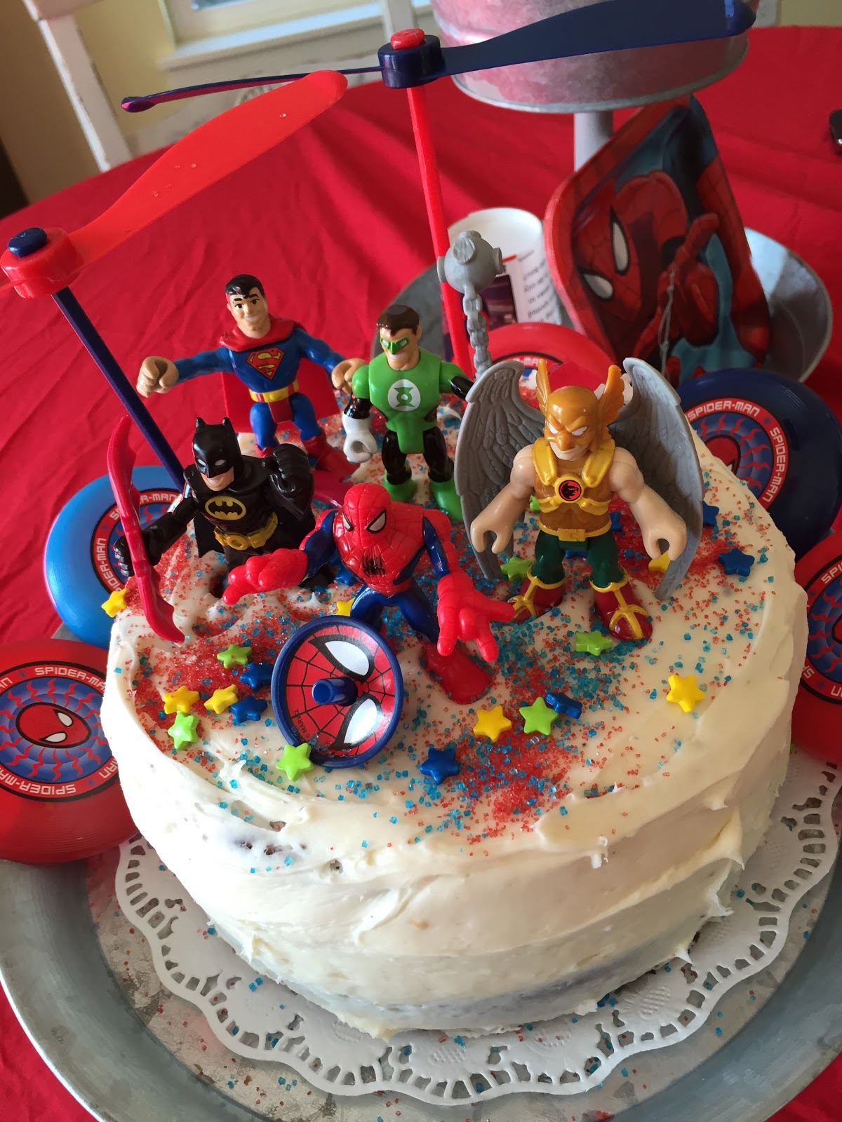 Simple Super Hero Cake