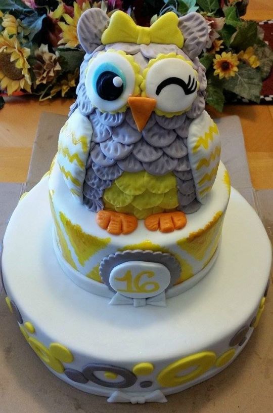 Sweet 16 Birthday Owl Cake